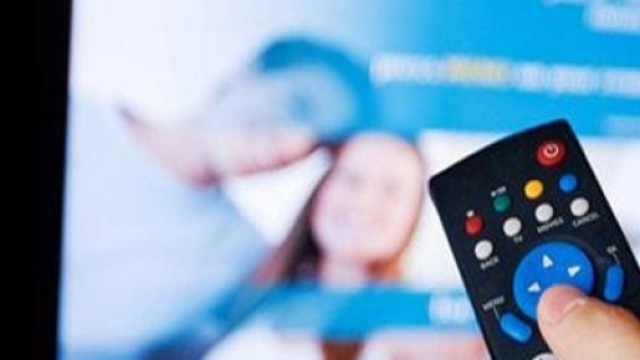 Programmi tv Rai e Mediaset di stasera 19 febbraio