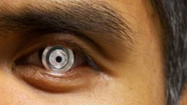 Le lenti a contatto con lo zoom