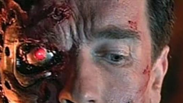 Una scena del mitico Terminator