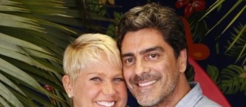 Xuxa e Junno est&atilde;o juntos h&aacute; mais de dois anos