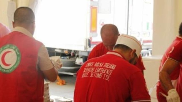 Croce Rossa Italiana assiste i bisognosi