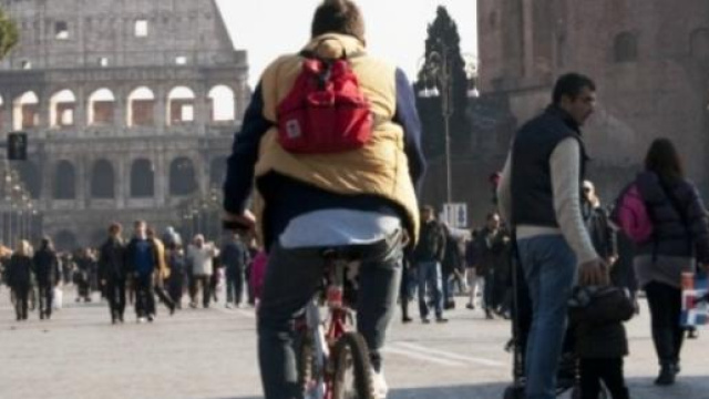 Blocco auto Roma: domenica 22 febbraio 2015