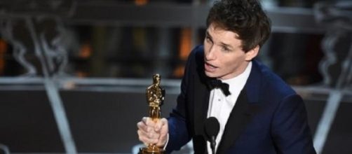 The actor paid tribute to Stephen Hawking