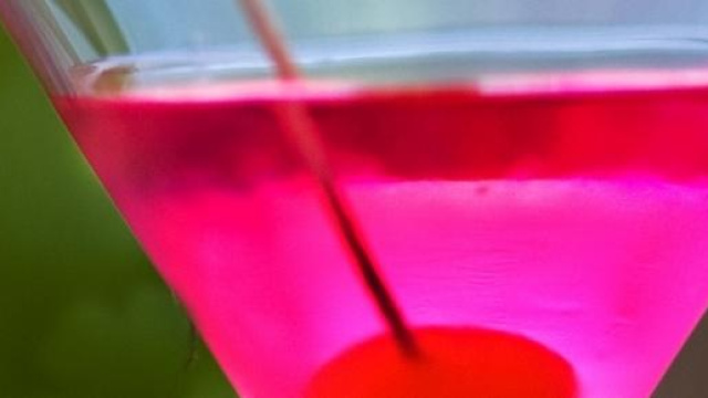 L&rsquo;abuso di alcol nei giovani pu&ograve; causare aritmie 