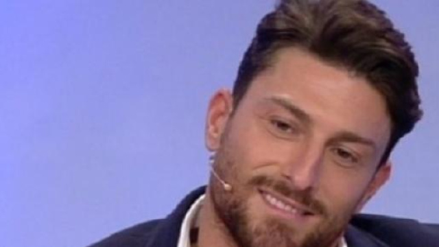 Amedeo di Uomini e Donne e il suo primo bacio