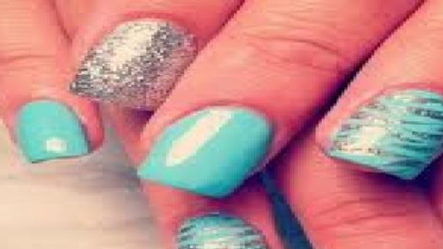 Nuove nail art, tendenza primavera 2015