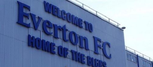 Only Everton left in the last-16 in Europa League