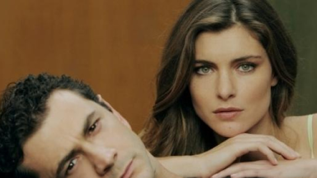 Vittoria Puccini e Vinicio Marchioni ne "L'Oriana"