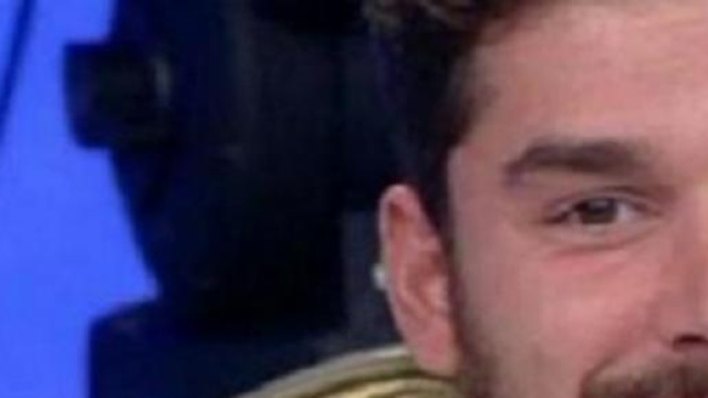 Uomini e Donne: Sharon in difesa di Andrea.