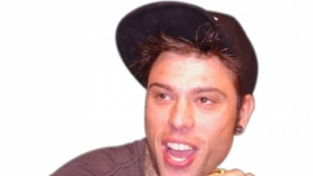 Fedez litiga con il giornalista Bocca.