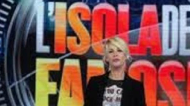 Isola dei Famosi 10, su Canale 5.