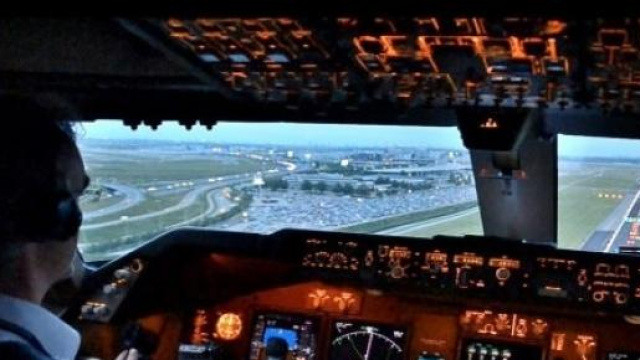 36 piloti cassintegrati in servizio all'estero