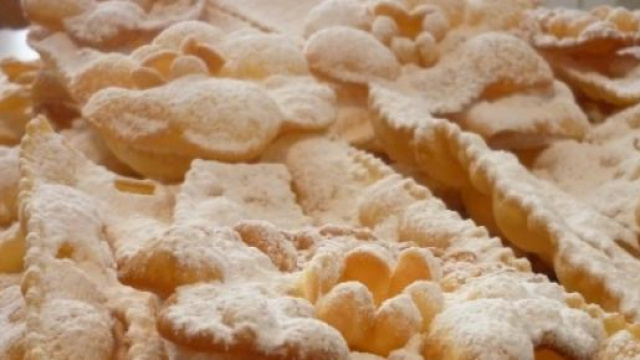 Un'immagine del tipico dolce, le chiacchiere