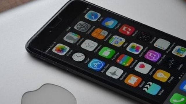 Offerte febbraio iPhone 5S, 4 e 4S: