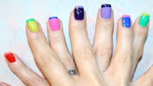 Nuove nail art, proposte primavera 2015