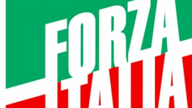 Sondaggi politici marzo 2015: crolla Forza Italia