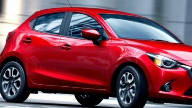 Nuova Mazda 2 edizione 2015
