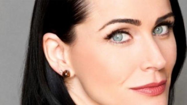 Un primissimo piano di Quinn