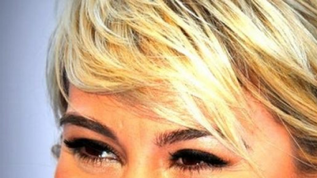 Chelsea Kane, Pixie cut mosso e moderno