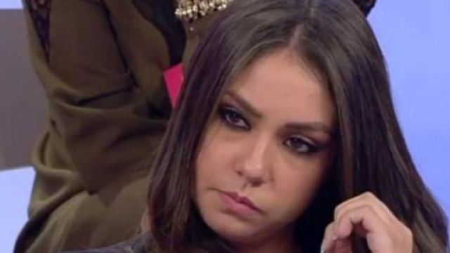 Sharon Bergonzi criticata prima e dopo la serata