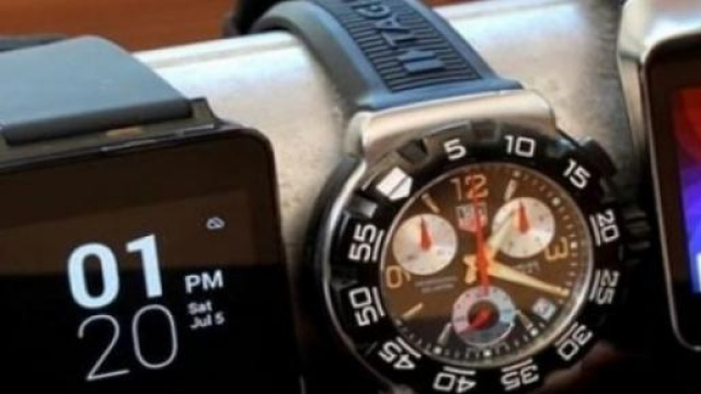 Google, Tag Heuer e Intel sfidano Apple Watch