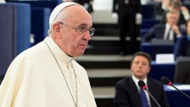 Papa Francesco e Matteo Renzi all'Europarlamento