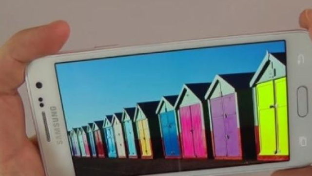Il Samsung Galaxy A3, il migliore low cost. 