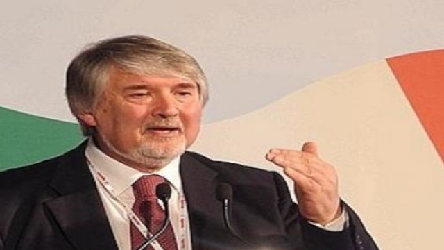 Il ministro del lavoro Giuliano Poletti