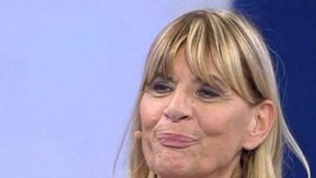 Uomini e donne puntata oggi 23-03-2015