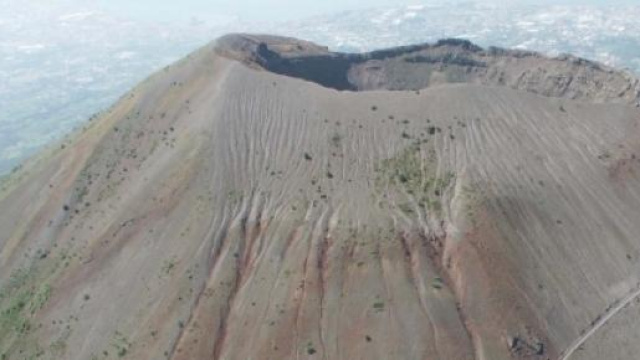 Aggiornamento piano evacuazione eruzione Vesuvio