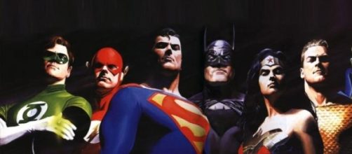 DC Comics dar&aacute; cruenta batalla a Marvel