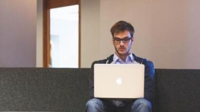 Contratto a tempo indeterminato, Garanzia giovani 