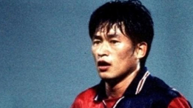 Miura con la maglia del Genoa