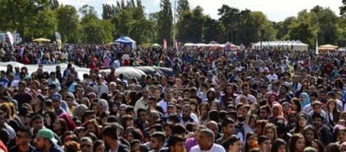 P&uacute;blico tem direito de assistir o show da banda