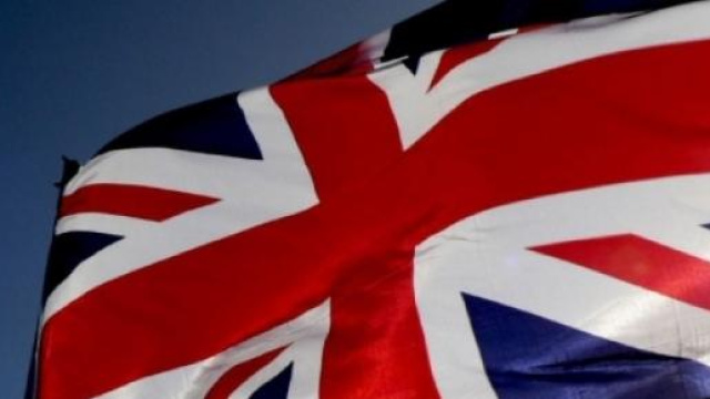 UK: Megan, 4 anni, salva la vita della madre.