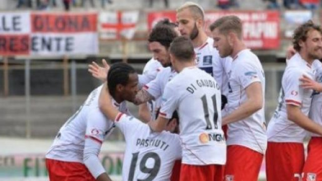 Mbakogu attaccante del Carpi