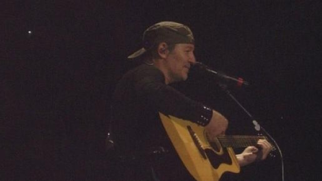 In foto, il cantautore emiliano Vasco Rossi