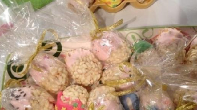 Ovetti di Pasqua al riso soffiato di Anna Moroni