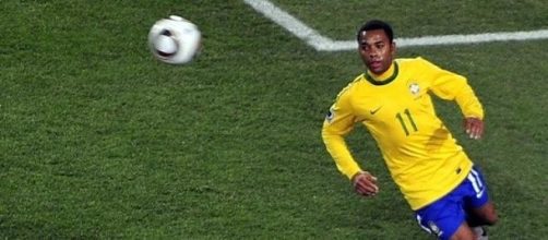 Robinho disput&oacute; los mundiales de 2006 y 2010
