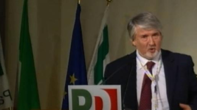 Riforma pensioni, s&igrave; da Poletti ai sindacati
