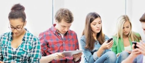 Las redes sociales generan adicci&oacute;n