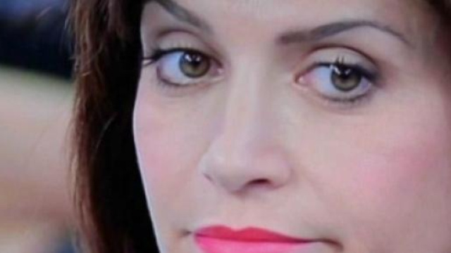 Barbara e i ricatti di Davide