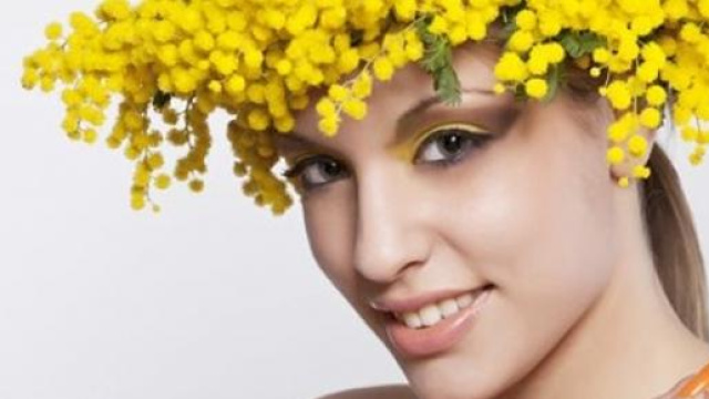 Frasi d'auguri per la Festa della Donna 2015