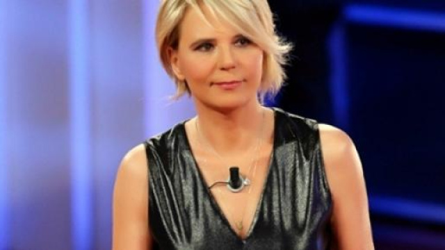 Replica streaming C'&egrave; posta per te del 7 marzo