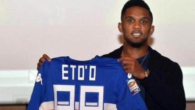 Samuel Eto'o autore del gol del 2-0