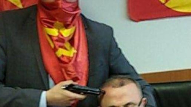 Brigatisti turchi uccidono pm