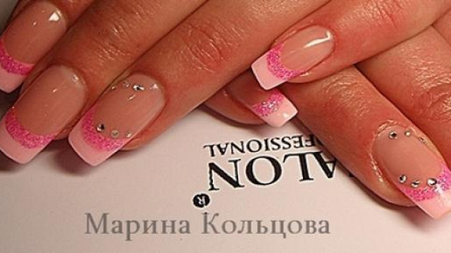 Double line french manicure - foto nailclub.ru