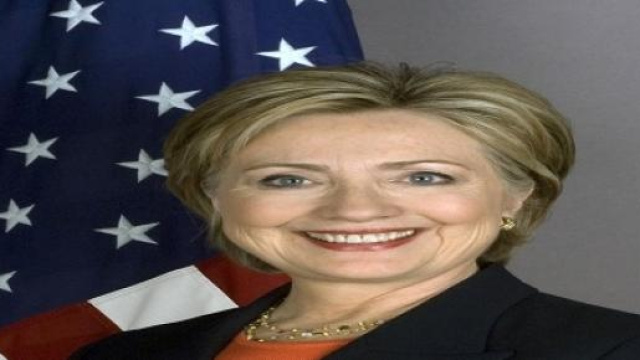 Hillary Clinton scende in campo per la Casa Bianca