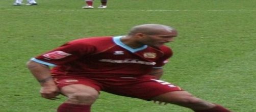 Clarke Carlisle launches mental health charter