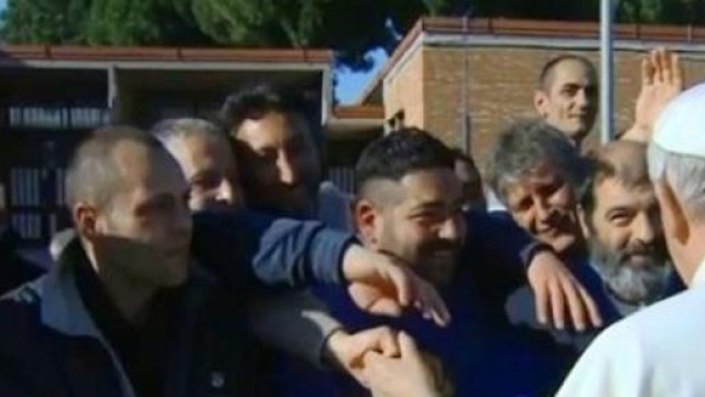 Amnistia e Indulto 2015, il monito del Papa